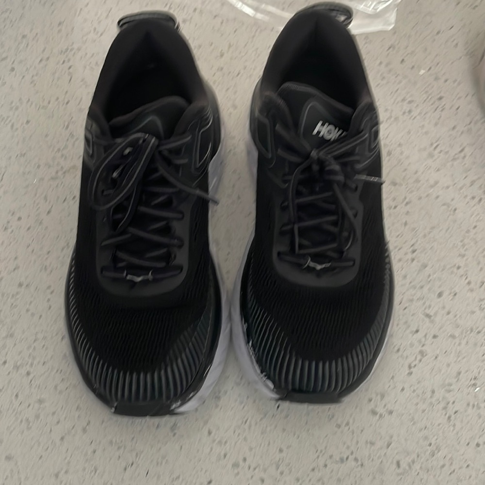 Hoka Bondi 7 womens size 8.5